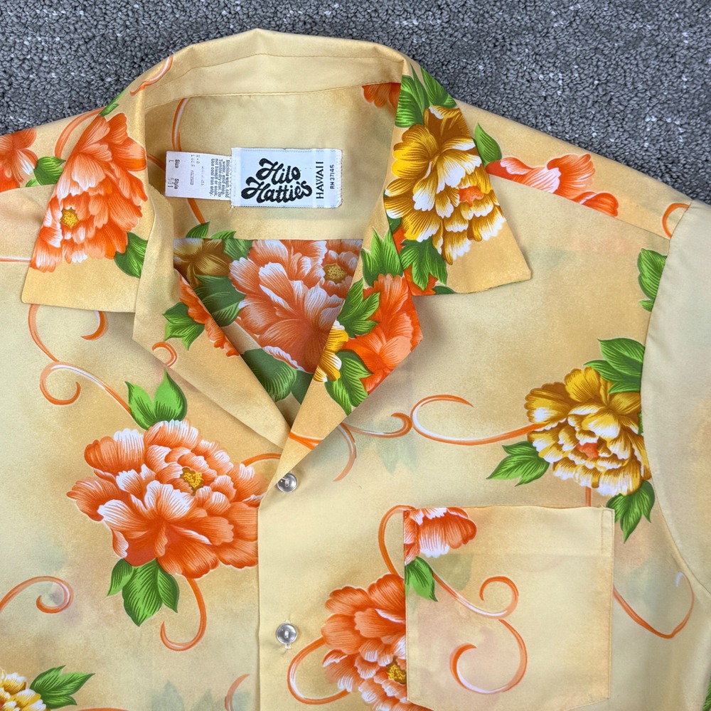 Vintage Hilo Hattie's Hawaii Aloha Shirt L Yellow Floral Made in Hawaii 70s 80s